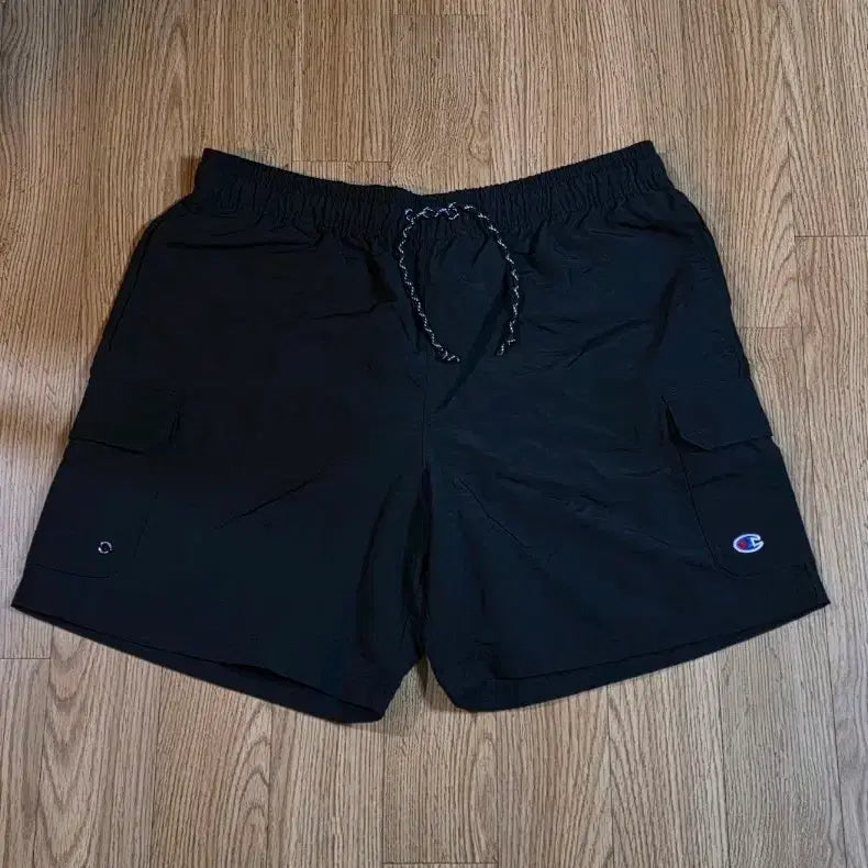 [BUNJANG] Champion Nylon Cargo Short Pants Black L / 챔피온 나일론 카고 숏팬츠 블랙 L사이즈