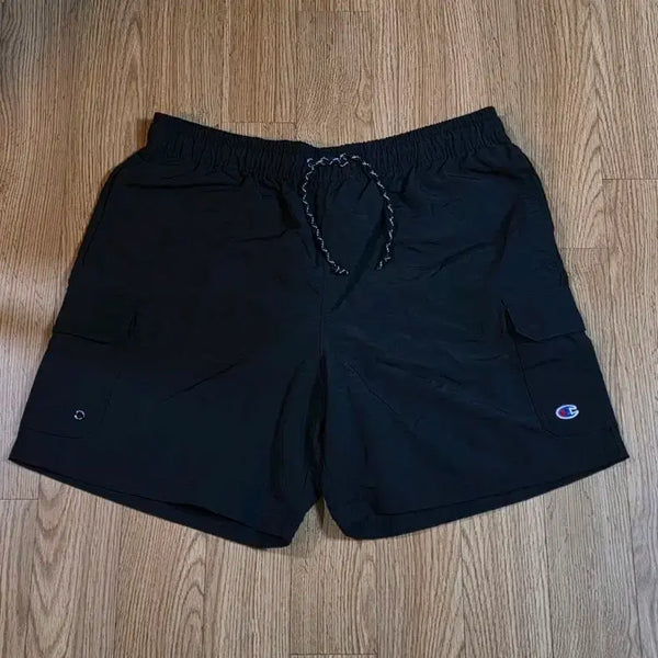 [BUNJANG] Champion Nylon Cargo Short Pants Black L / 챔피온 나일론 카고 숏팬츠 블랙 L사이즈