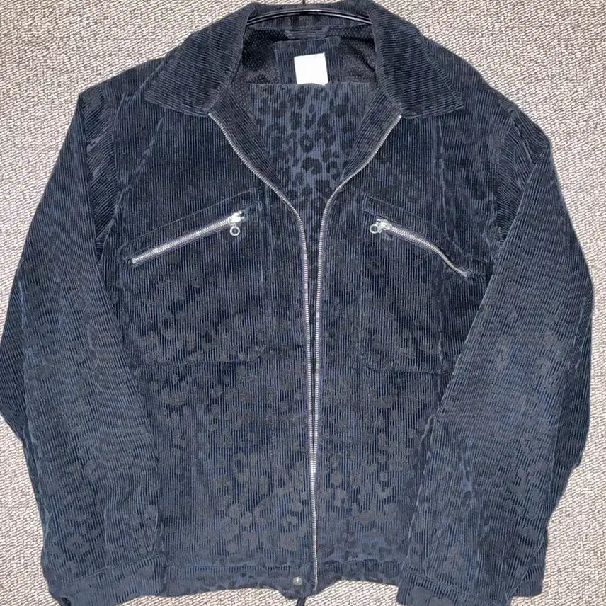 [BUNJANG] Pech Sunday Corduroy Leopard Navy Setup XL / 페치선데이 코듀로이 레오파드 네이비 셋업 XL