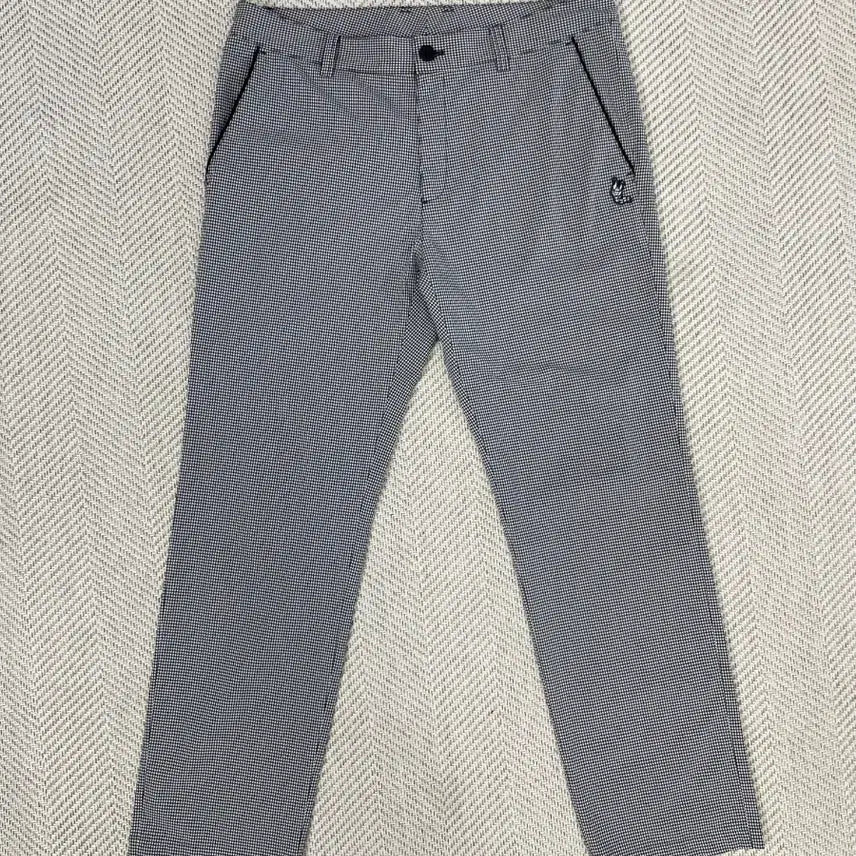 [BUNJANG] JDX Multi-Sport Check Pattern Golf Pants XL (34.6 inch) / JDX 멀티스포츠 체크 패턴 골프 바지 XL (34.6인치)