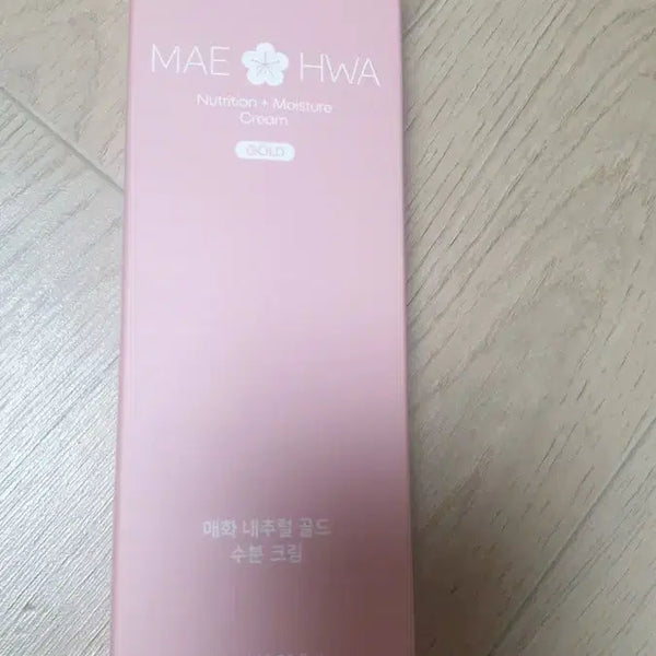 [BUNJANG] Maehwa Natural Gold Hydrating Cream 100ml / 매화 내추럴 골드 수분크림
