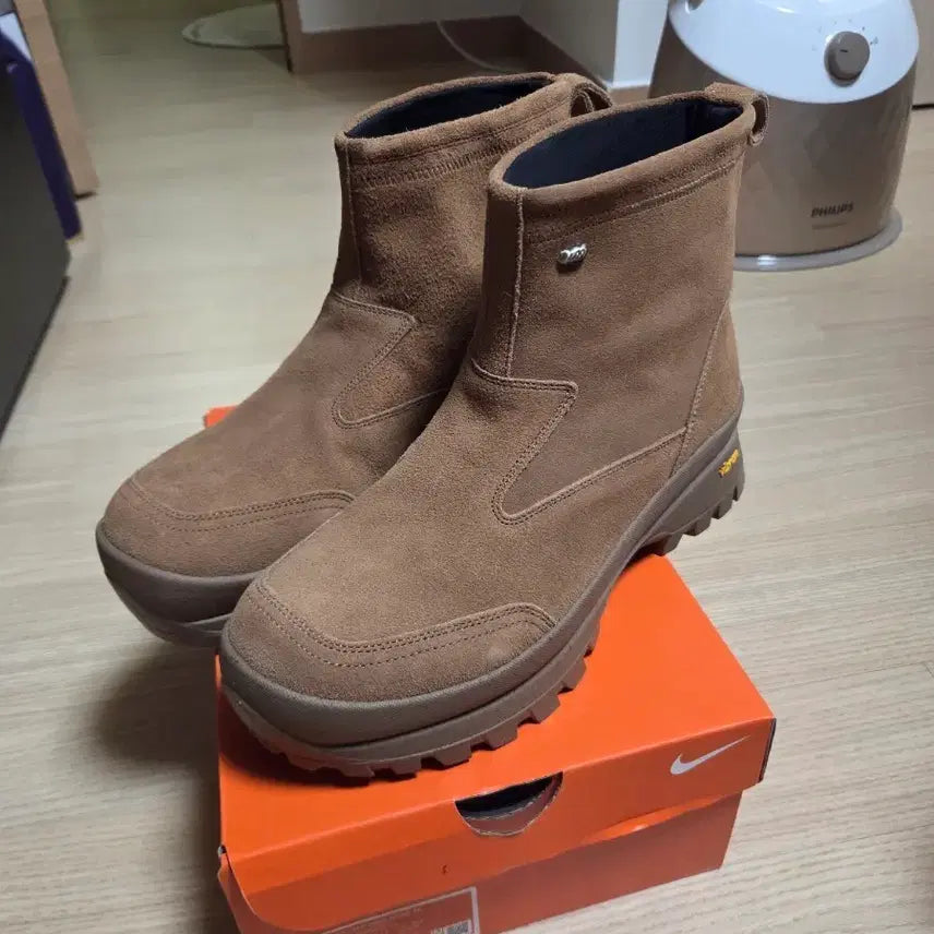 [BUNJANG] Undydroom Sahara Suede Boots 270 / 언다이드룸 사하라 270