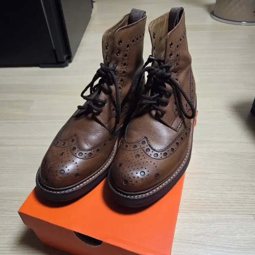[BUNJANG] GRENSON Wingtip Boots Size 255 / 그랜슨 윙팁 부츠 255사이즈
