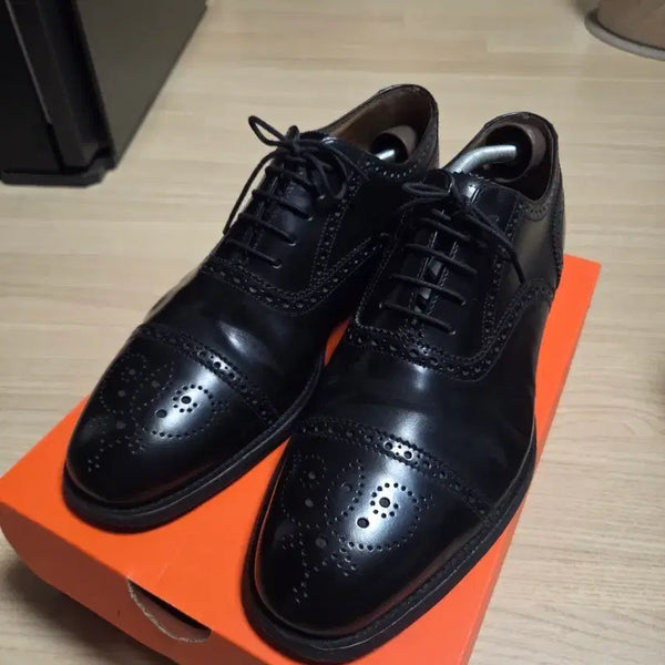[BUNJANG] Loake B201 Wingtip Oxfords Black 260mm / 로크 b201 260사이즈