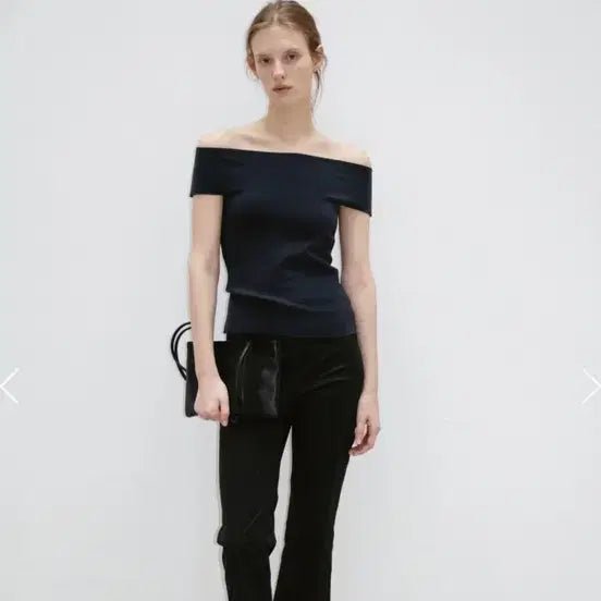 [BUNJANG] Mono H Off-Shoulder Slim Knit Dark Grey Size 1 / (새상품) 모노하 Off-Shoulder Slim Knit 오프숄더 니트