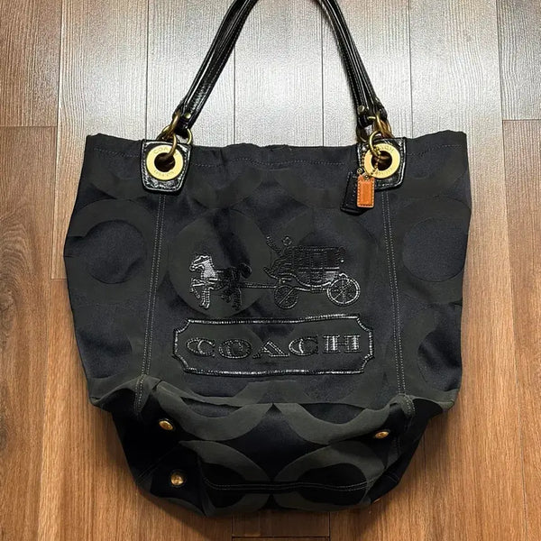 [BUNJANG] Coach Black Signature Canvas Big Logo Shoulder Bag / 코치 블랙 시그니처 캔버스 빅로고 숄더백