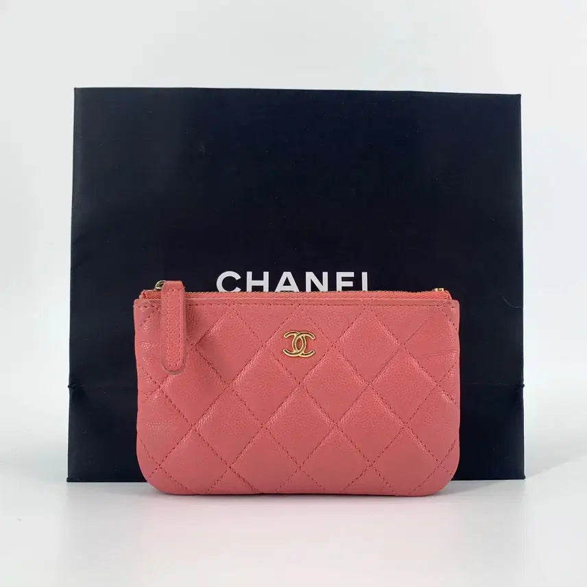 [BUNJANG] Chanel Caviar Gilded Mini Pouch Pink / 샤넬 캐비어 금장 미니 파우치