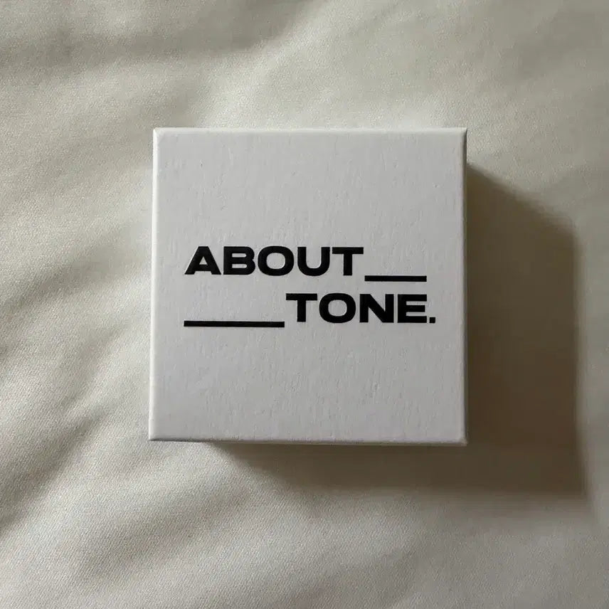 [BUNJANG] About Tone Powder Pact (Cool Fair 1.5) / 새상품 어바웃톤 파우더 팩트