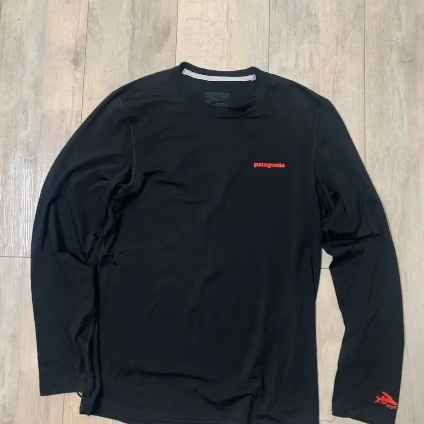 [BUNJANG] Patagonia Men's Slim Fit Rashguard Black UPF 50 / 파타고니아 래쉬가드