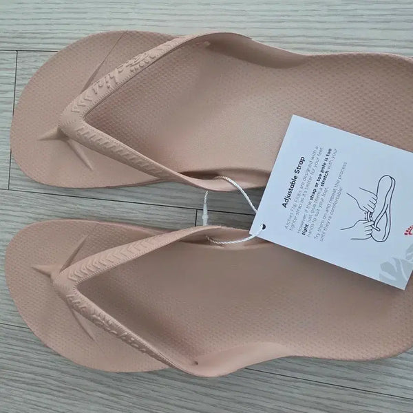 [BUNJANG] Archis Flip-flops Tan (235-240) / 아치스 쪼리 (235-240)