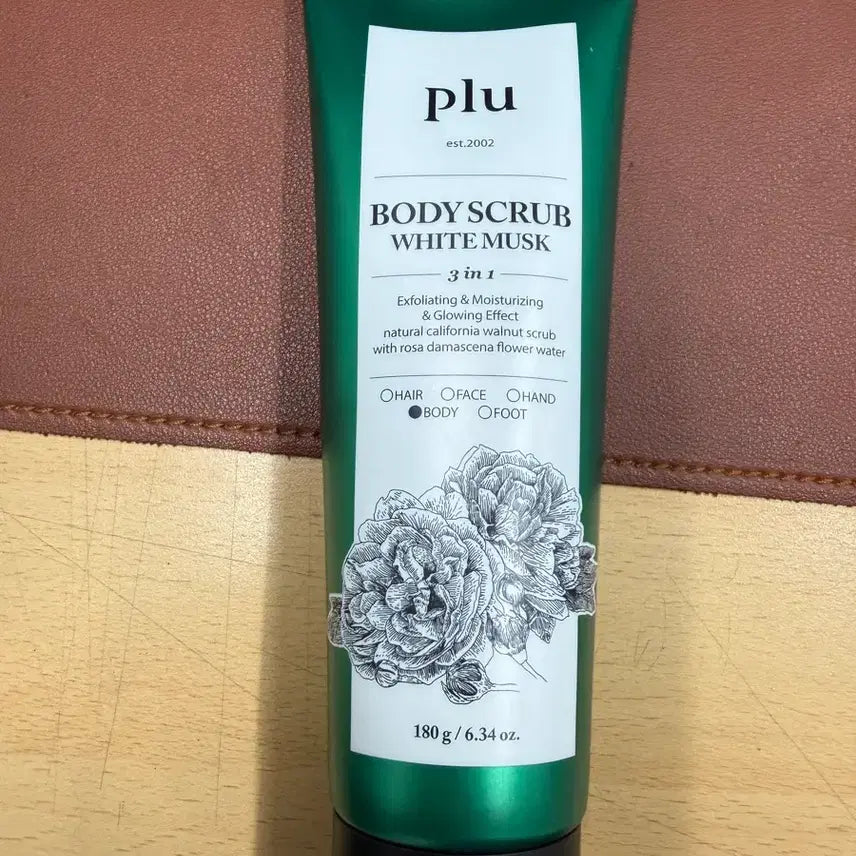 [BUNJANG] Fruge Body Scrub White Musk 3-in-1 180g (Unused) / (미사용새상품)플루 바디 스크럽 화이트 머스크 3in1 180g