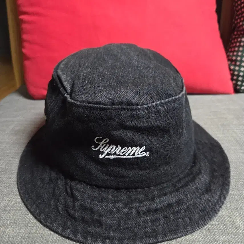 [BUNJANG] Supreme Black Denim Bucket Hat / 슈프림 블랙 데님 버킷햇