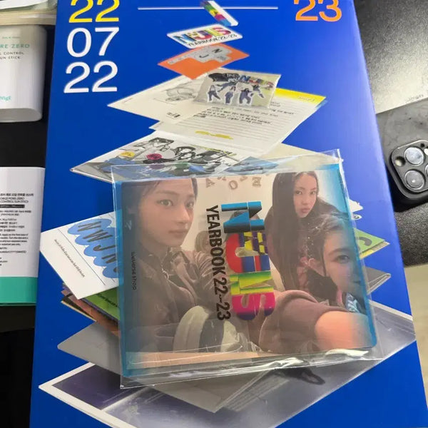 [BUNJANG] NewJeans Yearbook QR Unsealed Full Set / 뉴진스 이어북 큐알사용가능 풀구성
