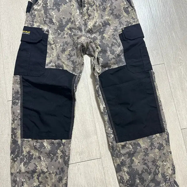 [BUNJANG] Supreme x Dickies 25FW Camo Cargo Pants / 25fw 슈프림 x 디키즈 카고 팬츠 카모 30