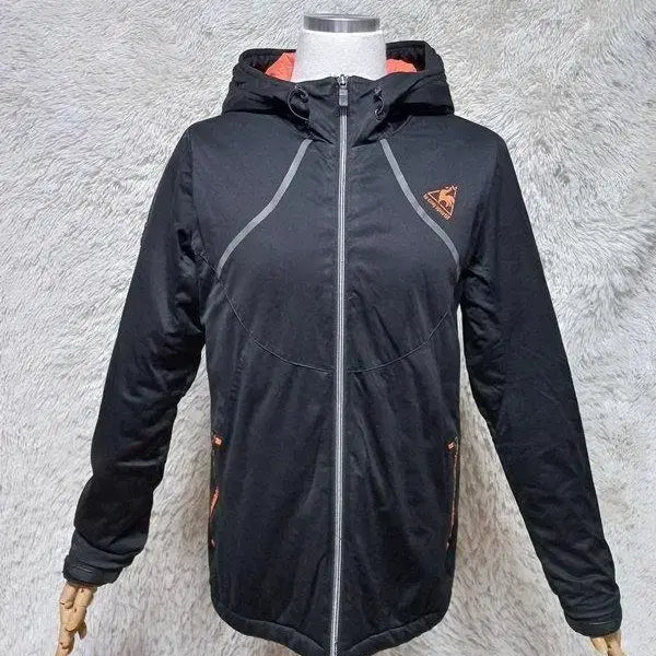 [BUNJANG] Le Coq Sportif Women's Hooded Padded Jumper Jacket / 르끄끄 마듀레이트 정품 여자 추동용 여성 기능성 후드패딩점퍼자켓85
