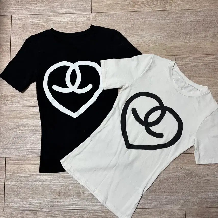 [BUNJANG] Heart Printing Short Sleeve T-Shirt / [ 새상품 ] 하트 프린팅 반팔 티셔츠