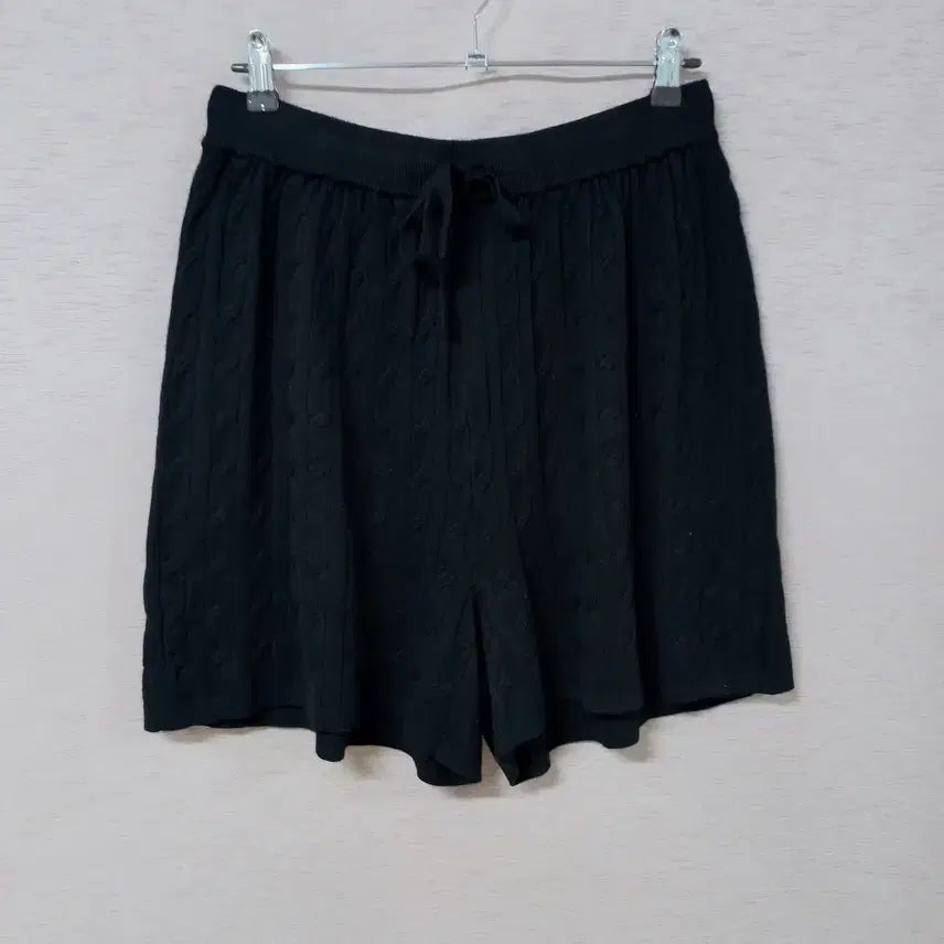 [BUNJANG] MIMICIEL Women's Black Cable Knit Cropped Pants / B7-3/MIMICIEL  블랙 꽈배기 니트팬츠 여성