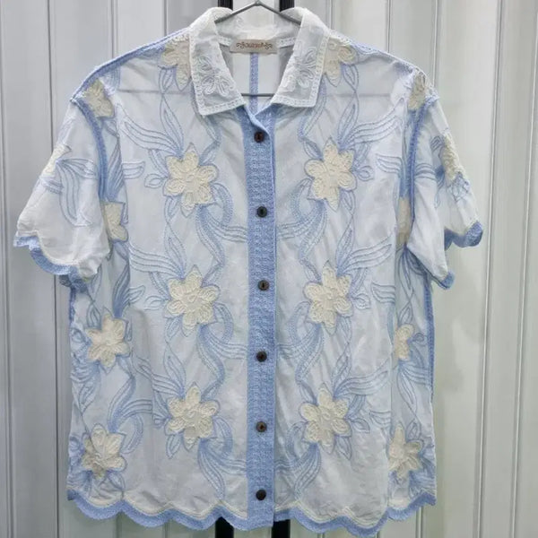 [BUNJANG] Women's Floral Embroidered Lace Blouse / 셔츠 여성 블라우스 꽃 자수 레이스