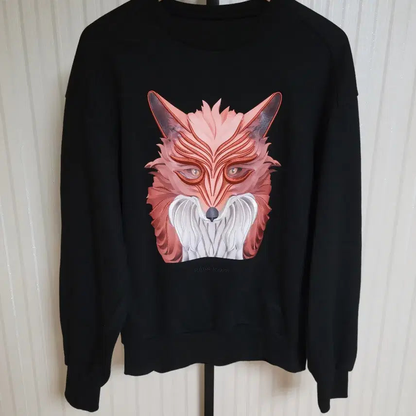 [BUNJANG] Juun.J Fox Printing Embroidery Sweatshirt Black JC8341P025 / 준지 맨투맨 여우 프린팅 자수 막심 블랙 JC8341P025 [46]