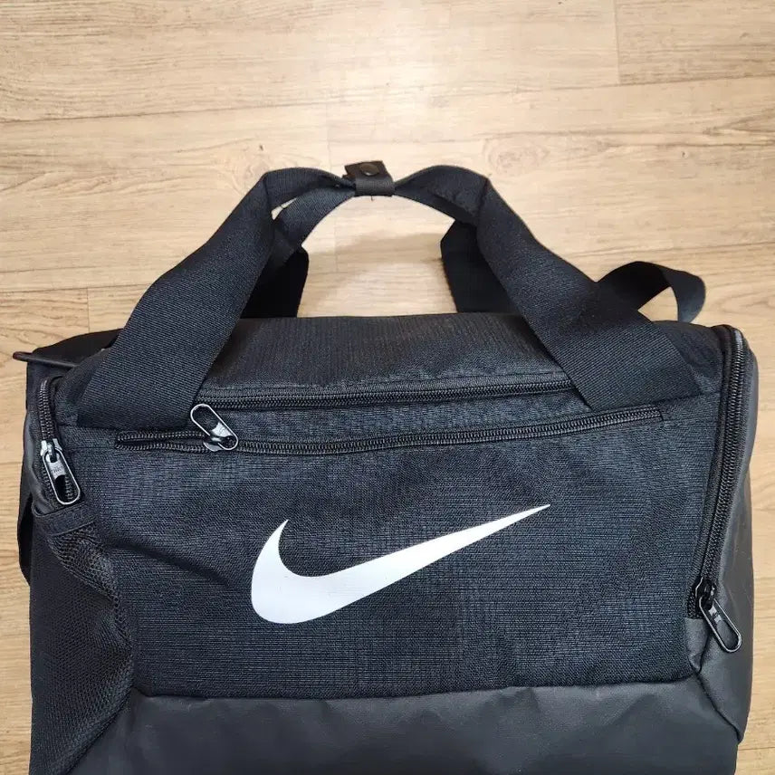 [BUNJANG] Nike Swoosh Duffle Bag Black / 나이키 스우시 더플백 블랙