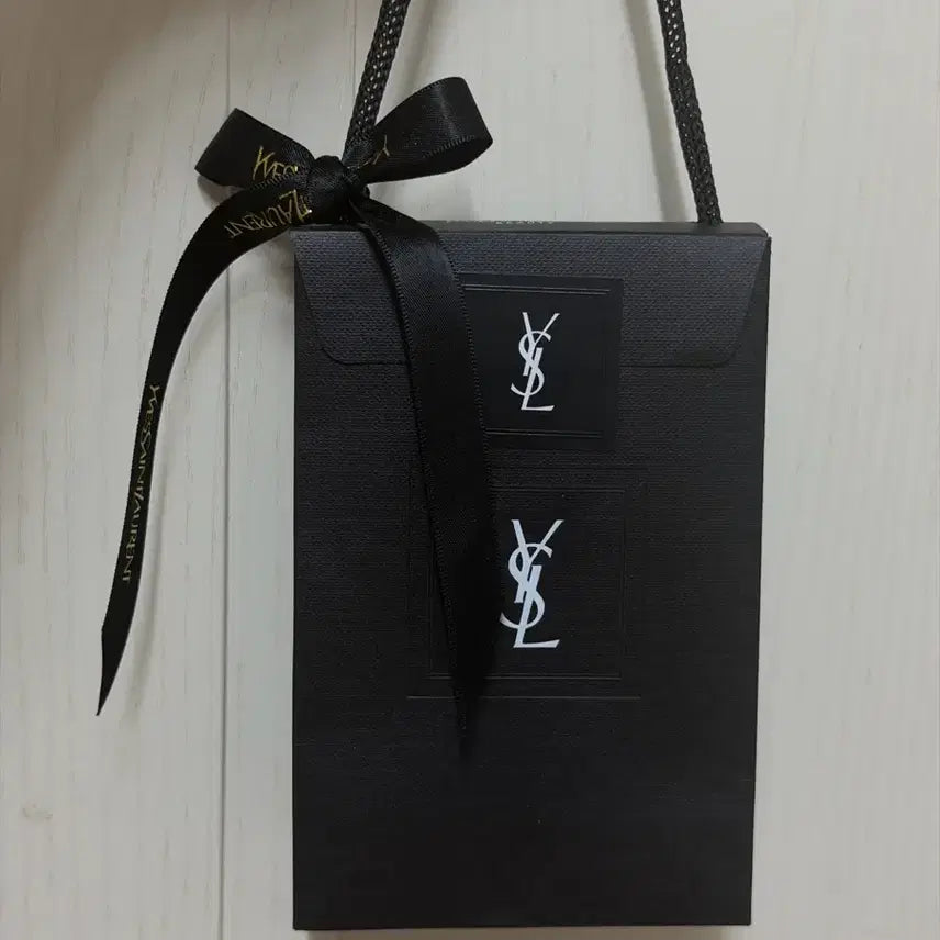 [BUNJANG] Yves Saint Laurent Love Shine Lip Oil No. 3 / (새상품) 입생로랑 러브샤인 립오일 3호