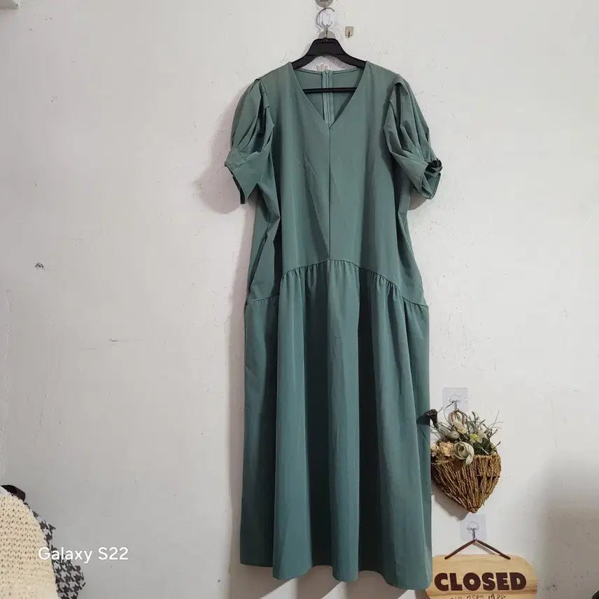 [BUNJANG] Mint Puff Sleeve V-Neck Dress / 바스락민트색 퍼프 소매 브이넥 원피스