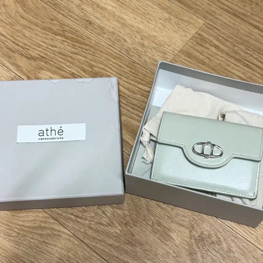 [BUNJANG] Atelier Vanessa Bruno Mint Wallet / 아떼 바네사브루노 지갑 민트