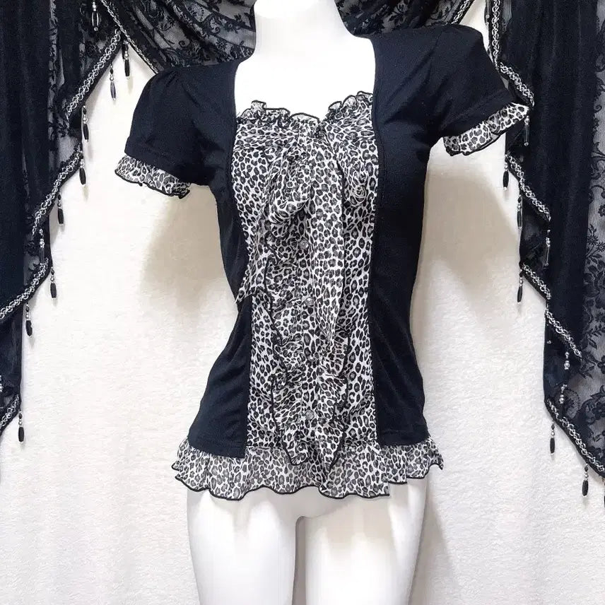 [BUNJANG] Romantic Gothic Lolita Leopard Frill Ribbon Blouse Short Sleeve / 레오파드 호피 프릴 리본 블라우스 반팔 로걀탑 로맨틱갸루 오네 핀터 대장