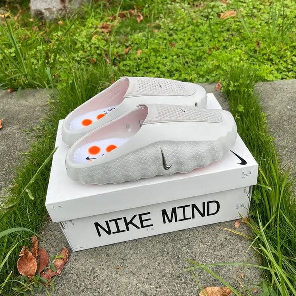 [BUNJANG] Nike Mind 001 Light Smoke Grey Chrome (260mm) / 나이키 마인드 001 라이트 스모크 그레이 크롬 260MM