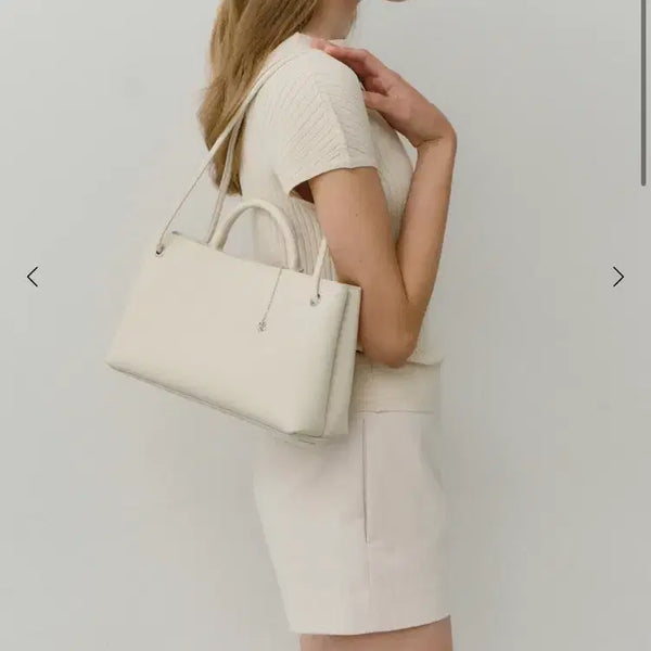 [BUNJANG] Sie Lindy Square Shoulder Bag Ecru / (택달린새상품) Sie 시에 린디 스퀘어 숄더백