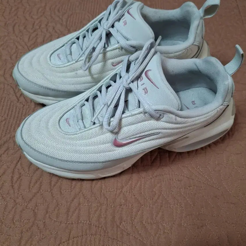 [BUNJANG] Nike Air Max Portal Women's Platform Sneakers / 235 나이키 에어맥스 포털 여성 키높이 운동화 [2286]