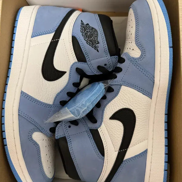 [BUNJANG] Air Jordan 1 Retro High OG University Blue / 조던 1 레트로 하이 OG 유니버시티 블루 275
