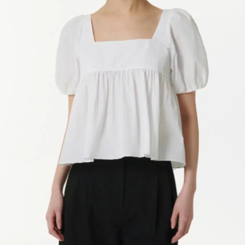 [BUNJANG] Musinsa Standard White Puff Blouse M / 무신사 스탠다드 화이트 퍼프 블라우스 M (새옷)