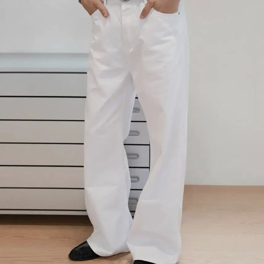 [BUNJANG] Branded 1755 Wide Flare Jeans (32) / 브랜디드/1755 WHITE JEANS [WIDE FLARE]/32
