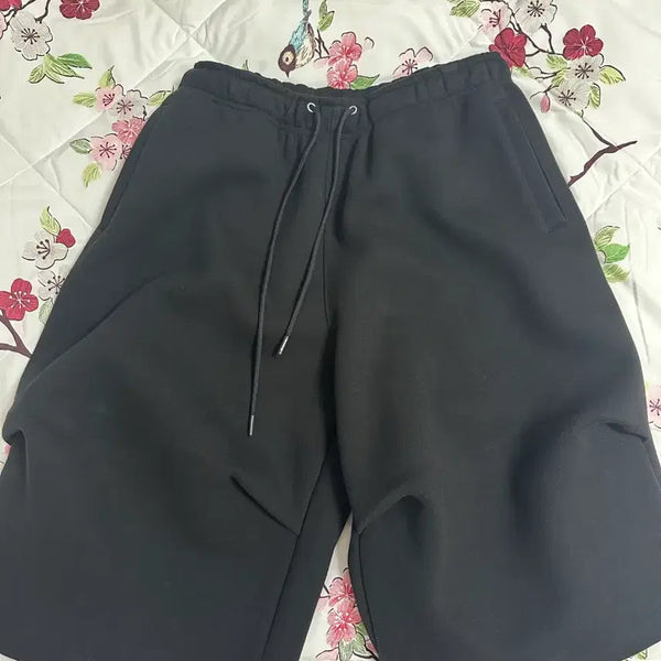 [BUNJANG] Nonnode Scuba Shorts Black Size 2 / 논노드 스쿠바 쇼츠 블랙 2사이즈 판매해요