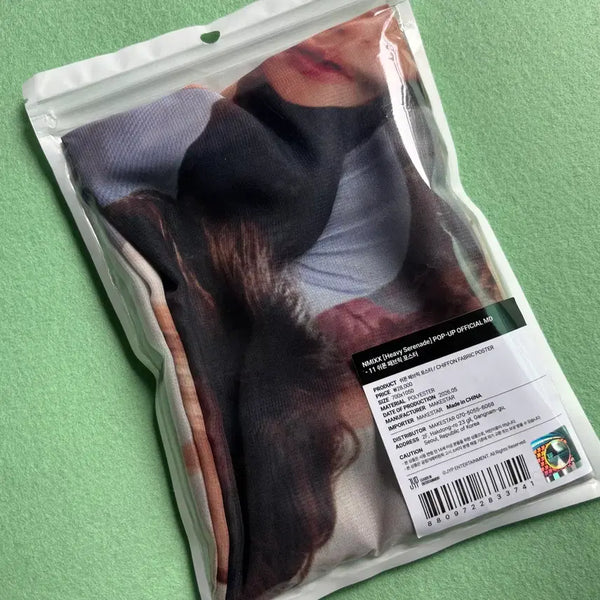[BUNJANG] NMIXX Heavy Serenade Pop-up MD Chiffon Fabric Poster / 엔믹스 헤비 세레나데 팝업 MD 쉬폰 패브릭 포스터