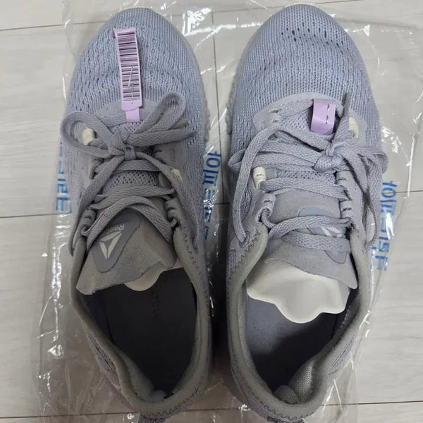 [BUNJANG] Reebok Athletic Shoes Size 240 / 리복 운동화 240