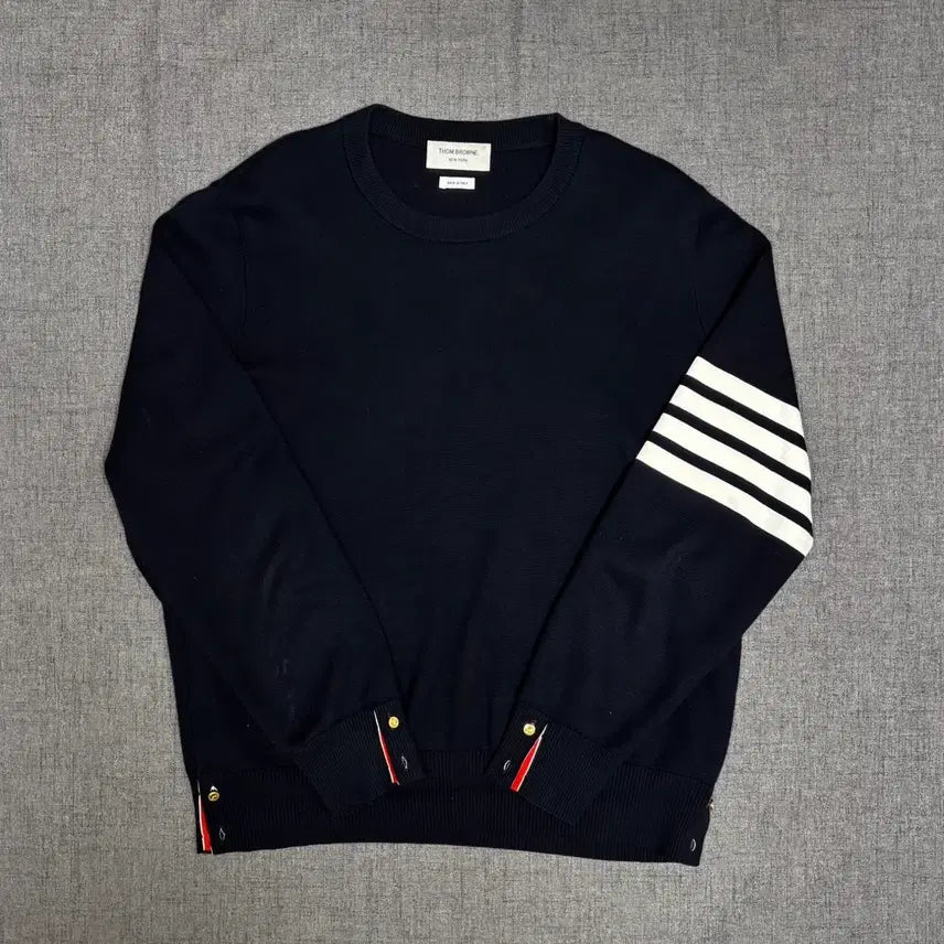 [BUNJANG] Thom Browne Milano Gold Bar Stitched Diagonal Crewneck Pullover Knit / 톰브라운 밀라노 금장 스티치 사선 크루넥 풀오버 니트