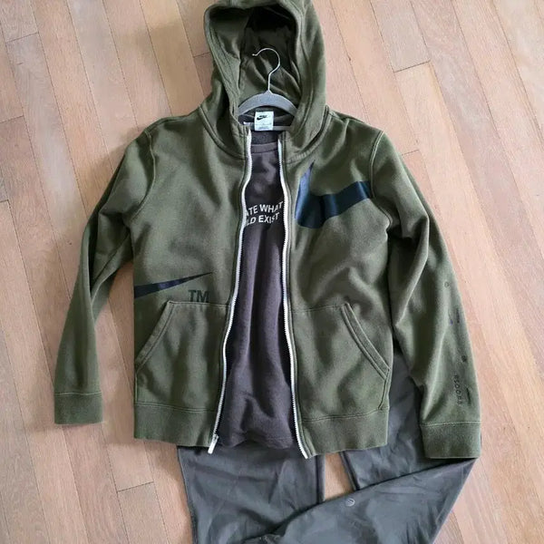 [BUNJANG] Nike Hooded Zip-Up Jacket Khaki Size 55 / 나이키 후드집업 카키 55 추천 13~14세