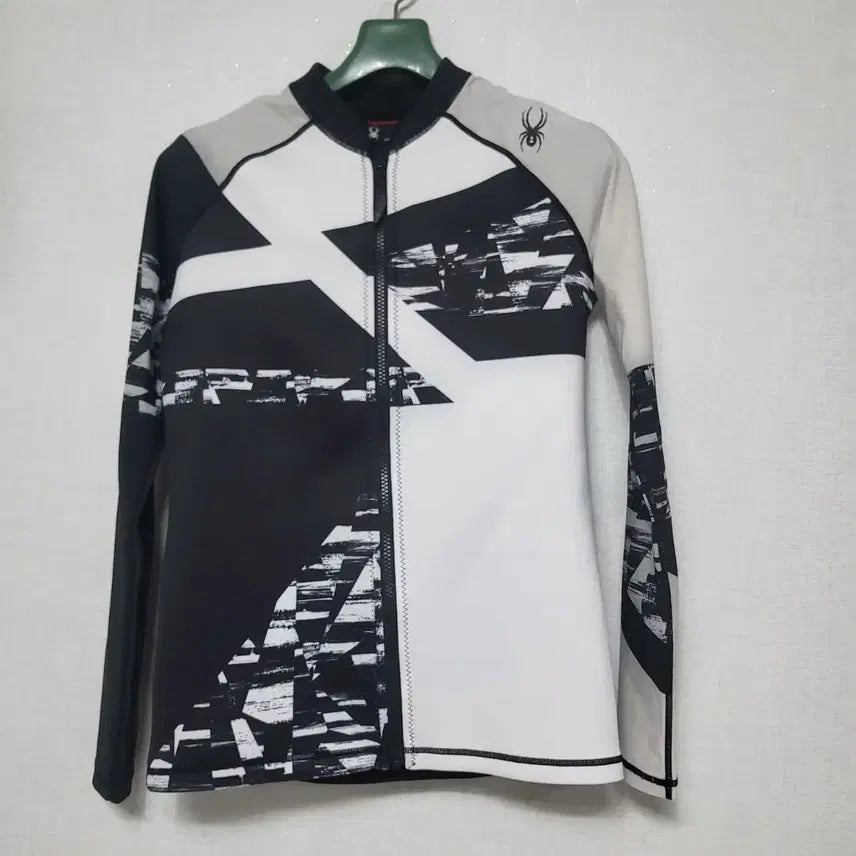 [BUNJANG] Spider Men's Zip-Up Rashguard Jacket Swimwear (Size 95) / 스파이더 래시가드 남자 상의 집업 자켓 수영복 스윔웨어 95