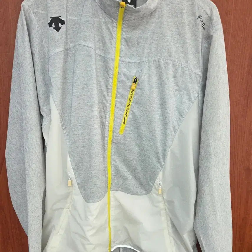 [BUNJANG] Descente Running Jacket - Grey & Yellow / 데상트 러닝 자켓 그레이 옐로우