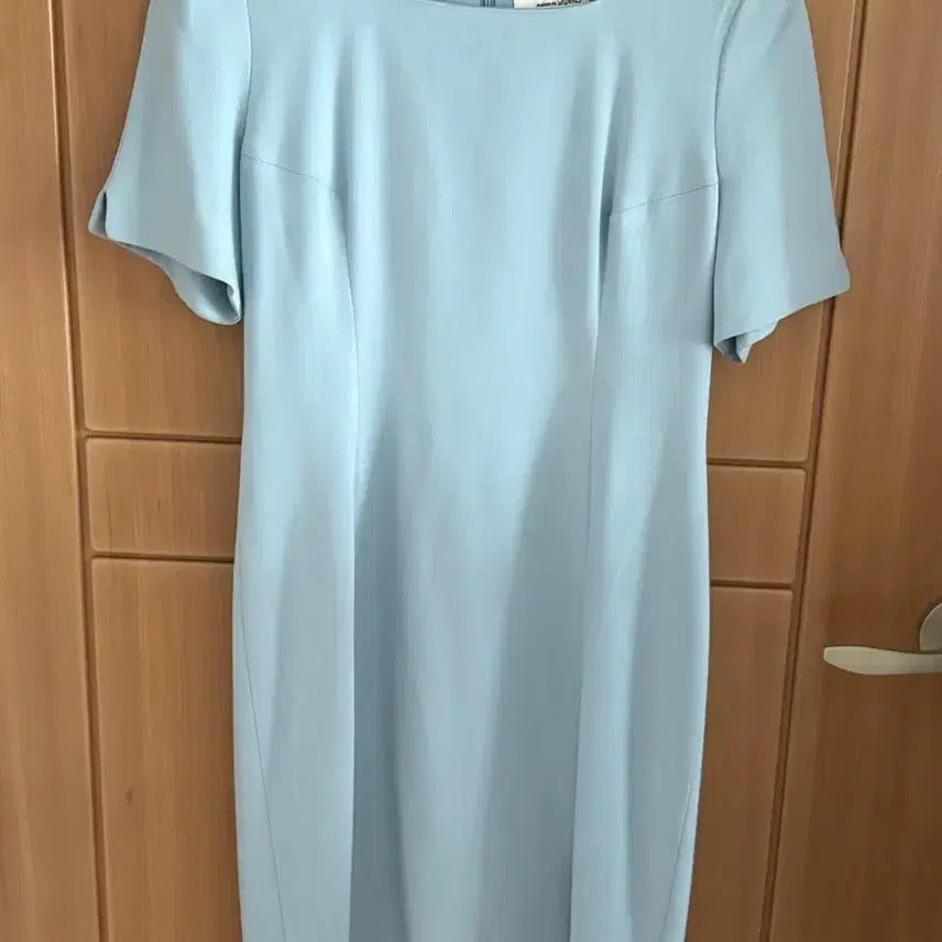[BUNJANG] Roem Sky Blue Short Sleeve Dress M-L / 로엠 하늘색 반팔 원피스 M-L