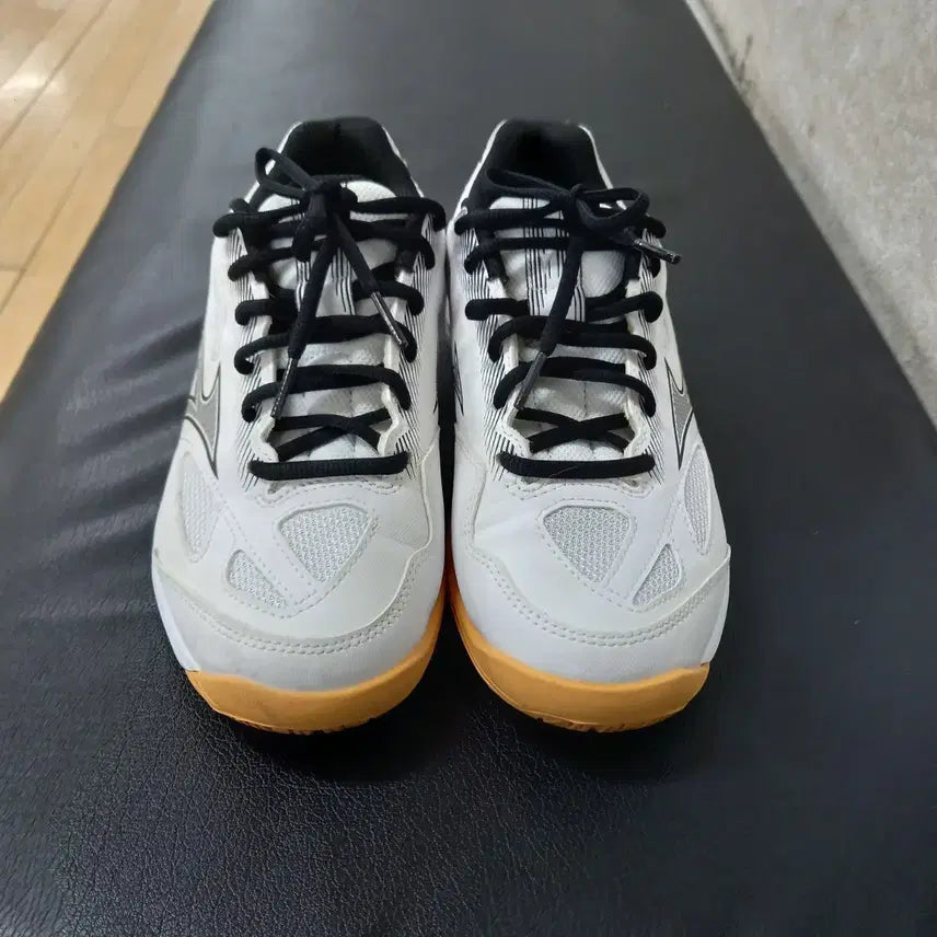 [BUNJANG] Mizuno 240 Running Shoes / 미지노240