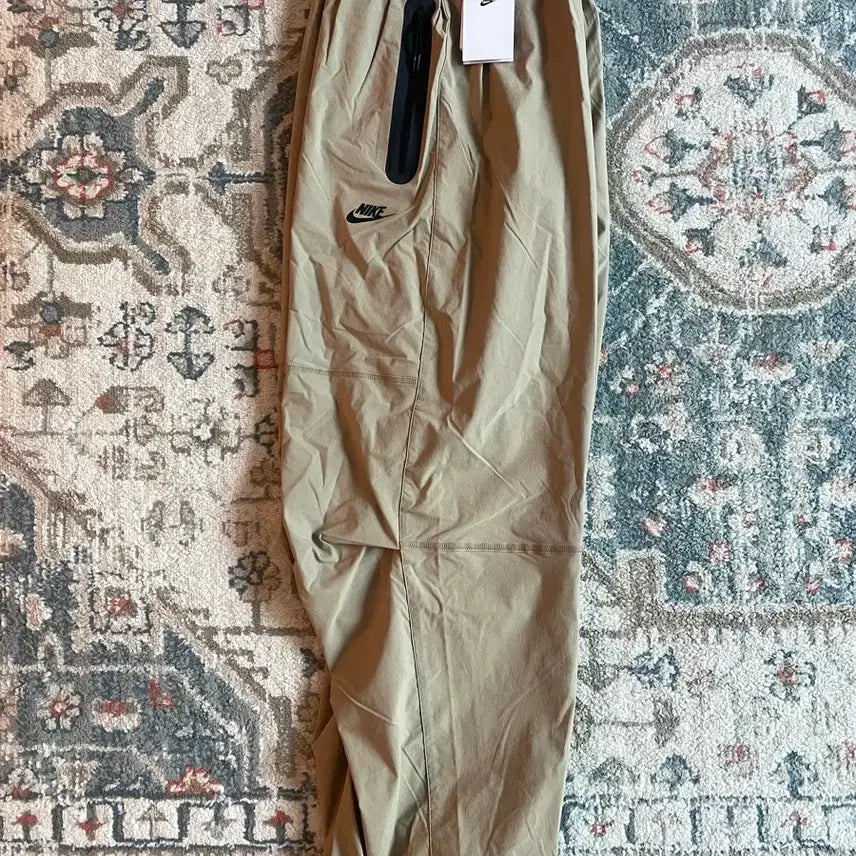 [BUNJANG] Nike Tech Woven Open Hem Pants Parachute Pants (XL, New) / 나이키 테크 우븐 오픈 헴 팬츠 파라슈트 팬츠 (새제품. XL)