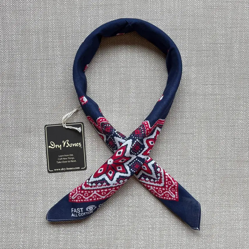 [BUNJANG] Dry Bones Snowflake Pattern Fast Color Bandana / [새제품] 일본 Dry Bones 스노플레이크 패턴 패스트 컬러 반다나