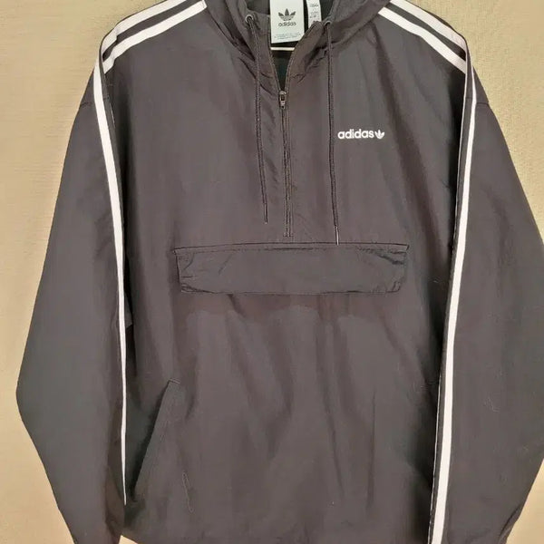 [BUNJANG] Adidas Black Windbreaker Hoodie / 아디다스 바람막이 후드티 블랙