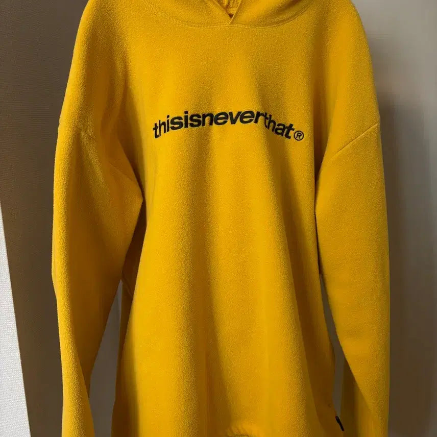 [BUNJANG] thisisneverthat Yellow Fleece Hoodie L / 디스이즈네버댓 노란색 후리스 후드티