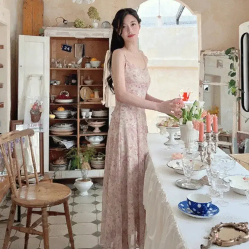 [BUNJANG] MilkCocoa Amelie Line Cherry Blossom Slip Dress / [밀크코코아] Amelie line.Cherry Blossom dress