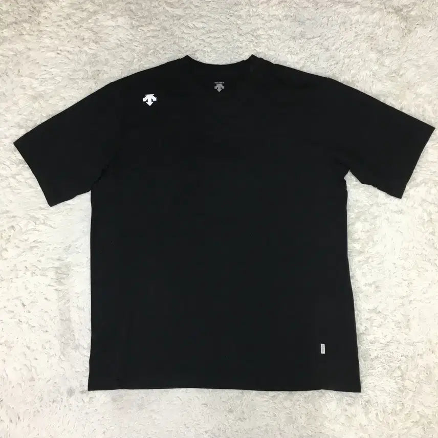 [BUNJANG] Descente Short Sleeve T-Shirt L / 데상트 반팔티 만원샵 GG03
