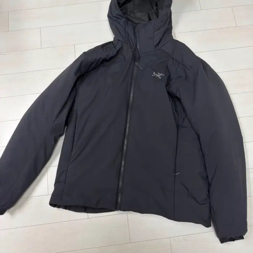 [BUNJANG] Arc'teryx Atom Heavyweight M Black Jacket / 아크테릭스 아톰 헤비웨이트 M 사이즈 블랙